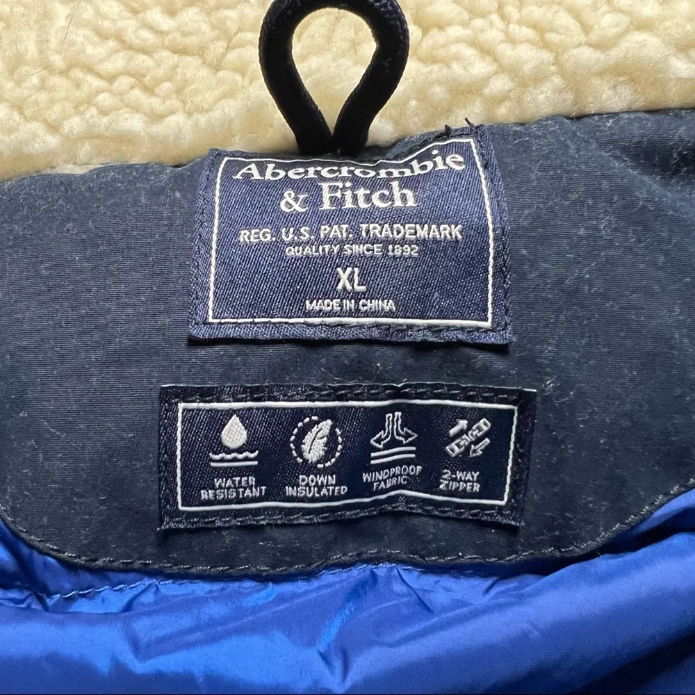 NWOT Abercrombie & Fitch Down Filled Insulated Jacket Coat Size XL Blue - Picture 11 of 11